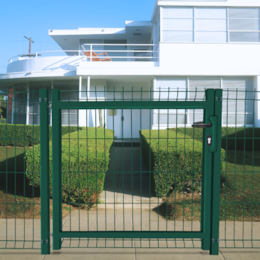 Porta LH Verde p/ Jardim